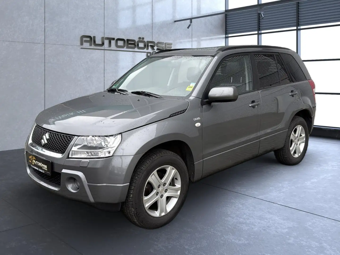 Suzuki Grand Vitara 1.9 HU neu/SHZ/STHZ Gris - 1