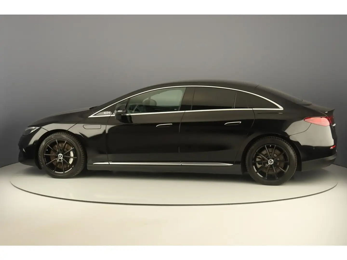 Mercedes-Benz EQE 300 245pk Business Line Noir - 2