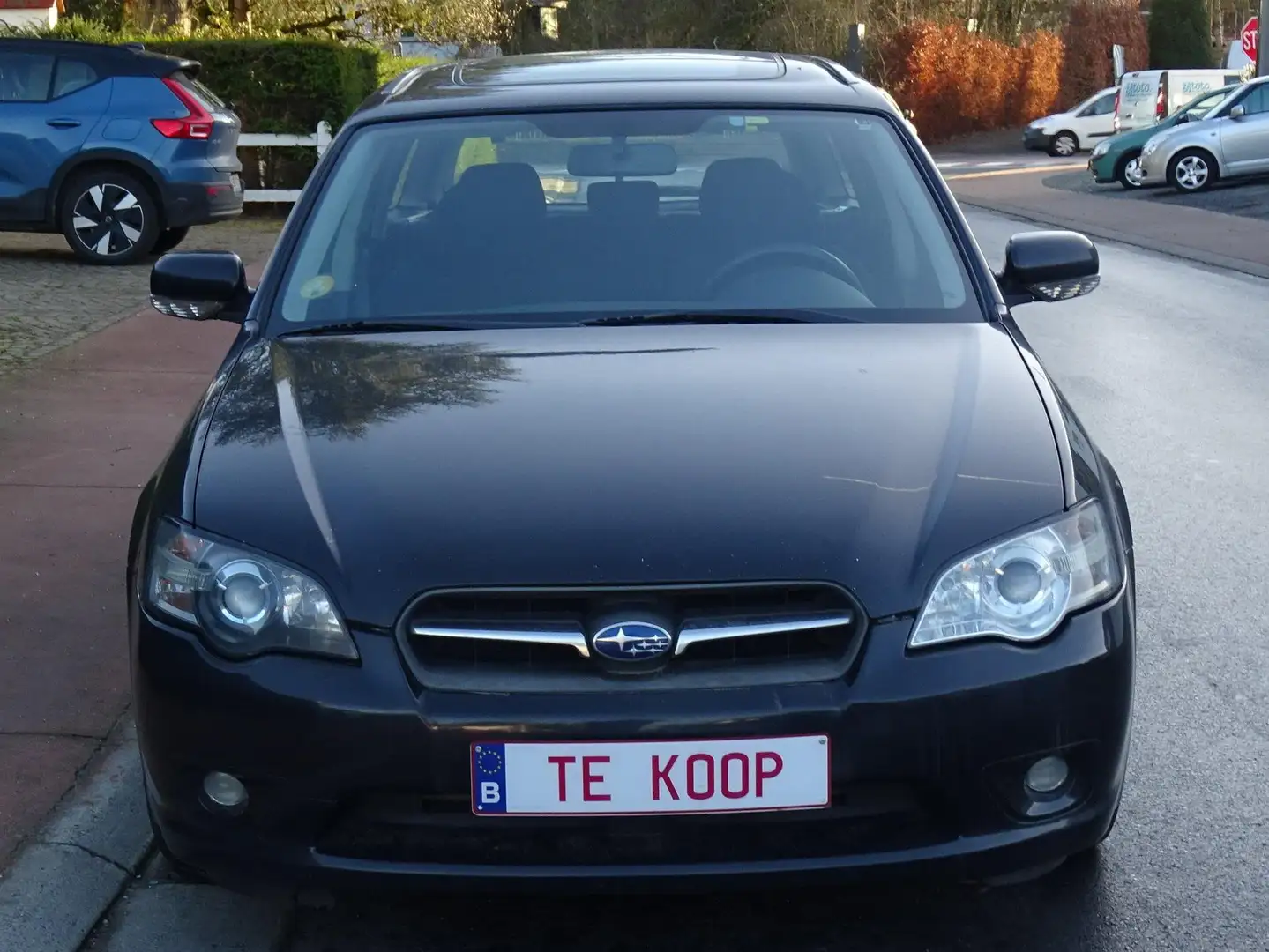 Subaru Legacy Legacy Kombi 2.0 4WD Celebration Schwarz - 2