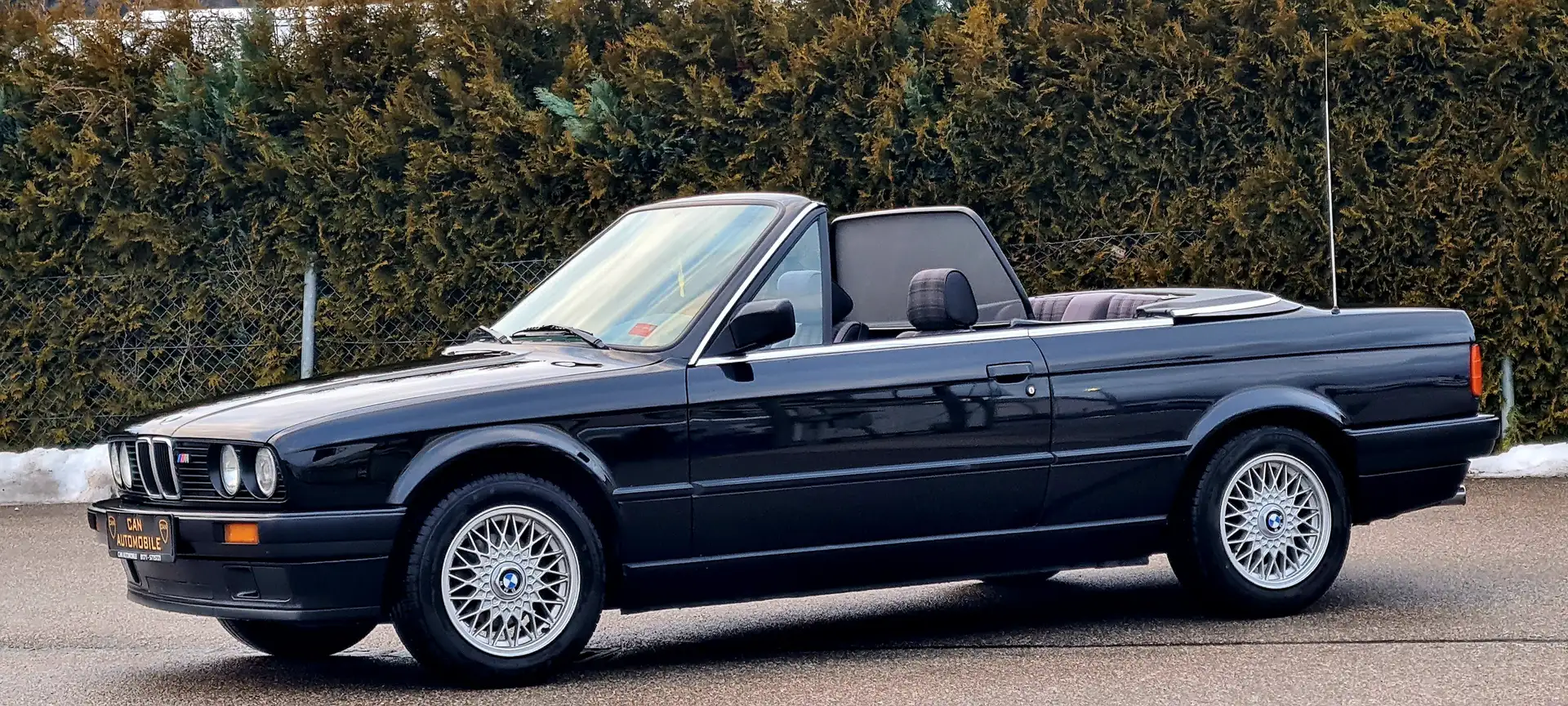 BMW 318 318i-(E30) Cabrio M Technik-Top Zustand Zwart - 2