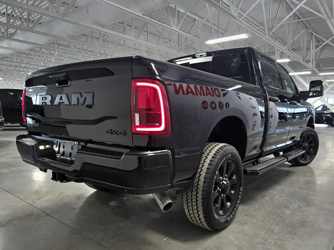 RAM 2500 снимка RAM 2500