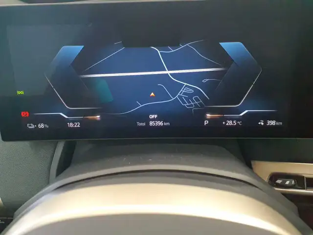 BMW Ix view 12