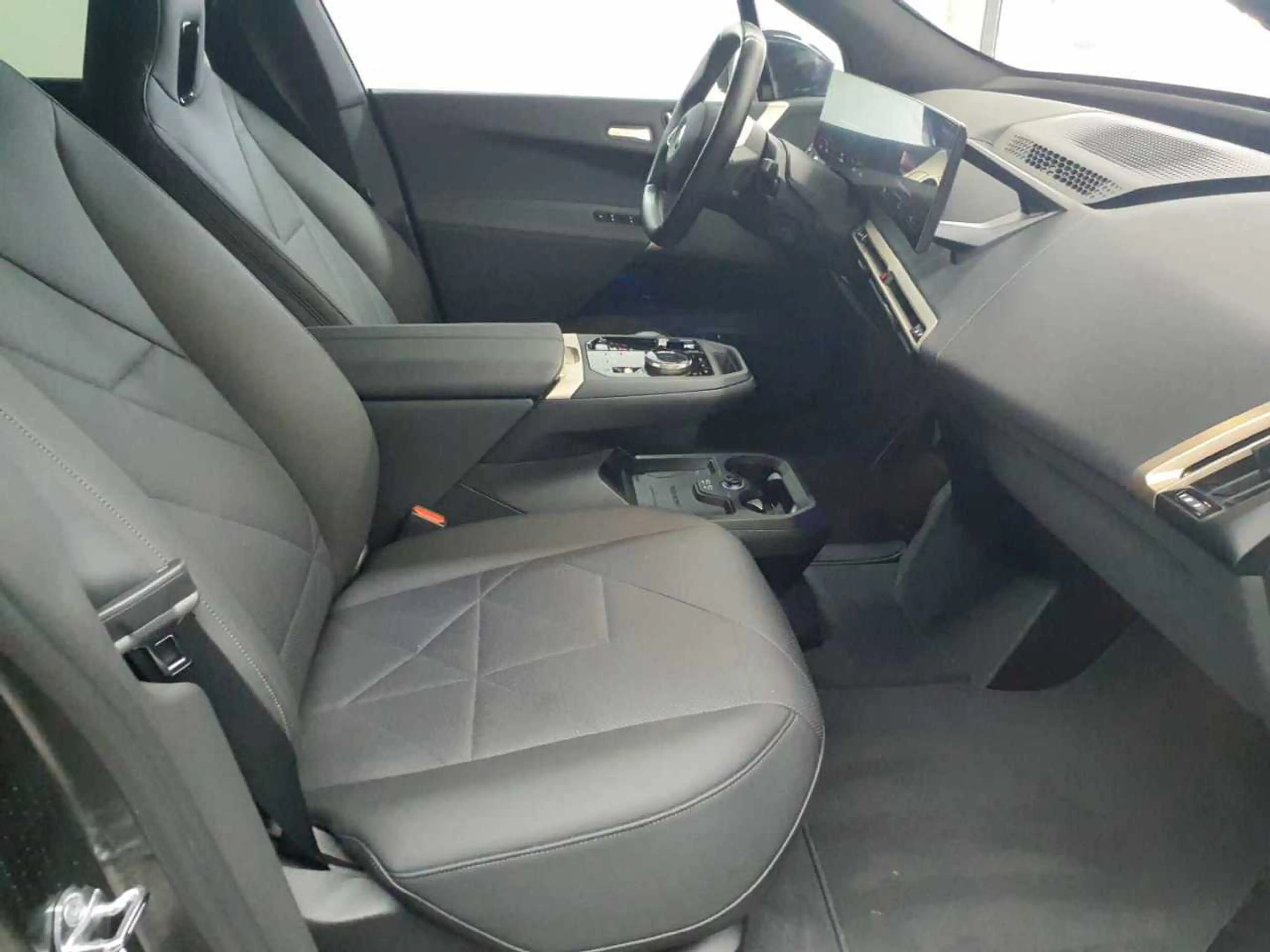 BMW iX iX xDrive50 Sportpaket Laser HuD H&K 21´ — photo 8