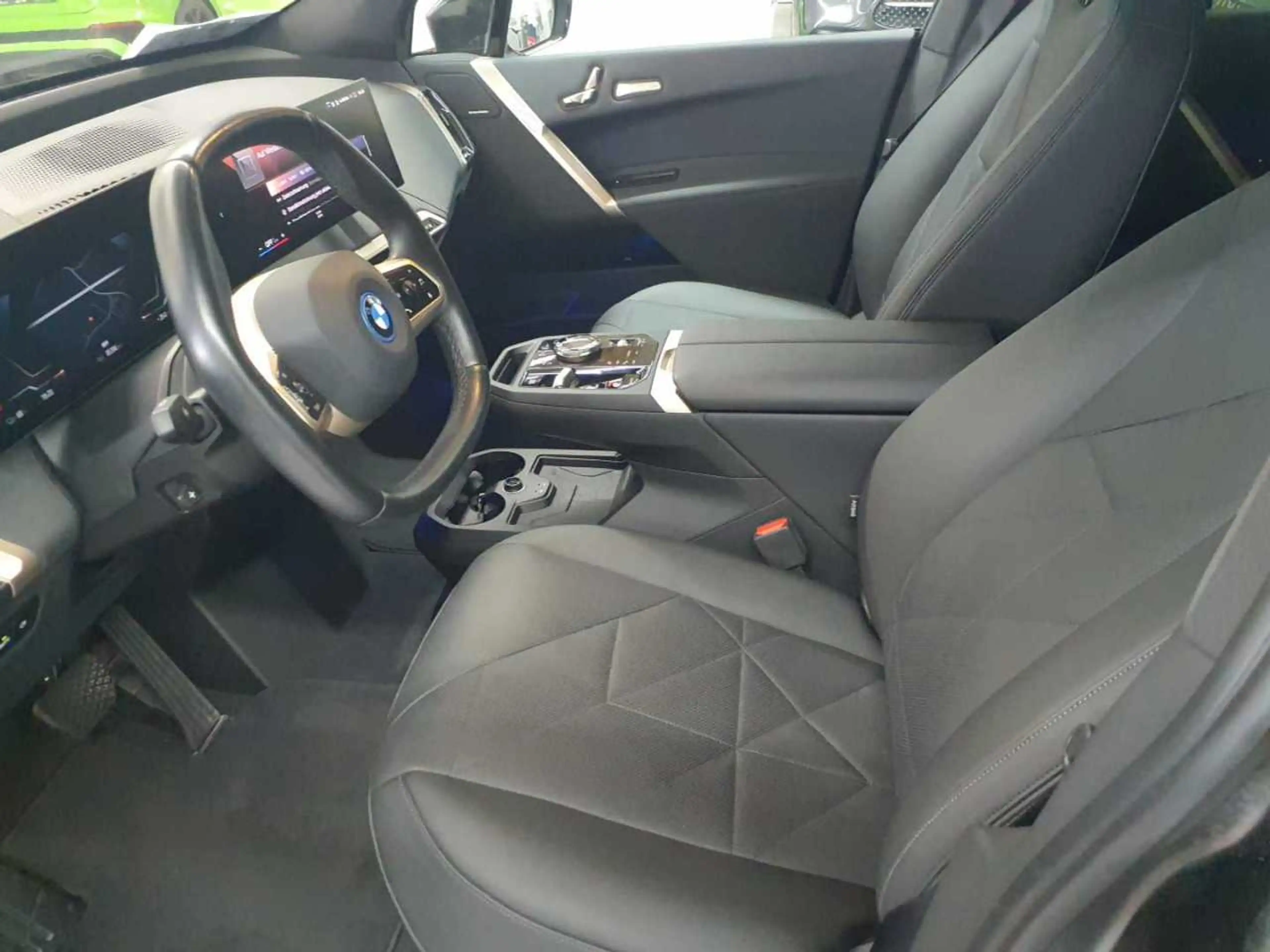 BMW iX iX xDrive50 Sportpaket Laser HuD H&K 21´ — photo 7