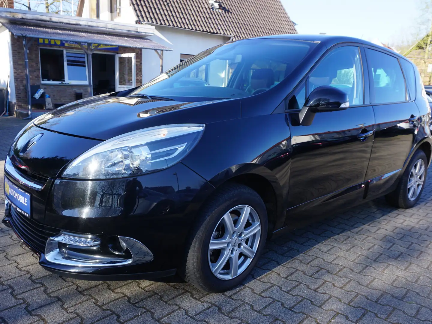 Renault Scenic Dynamique /KLIMA/EURO5/SCHECKHEFT/NAVI/ Schwarz - 2