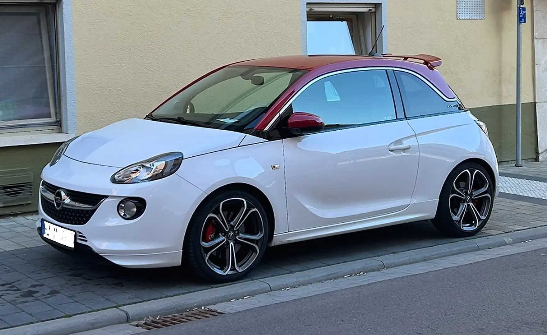 Opel Adam S*RECARO*KLIMAAUTO*CARPLAY INTEILLI4*PDC*TEMPOMAT Weiß - 1