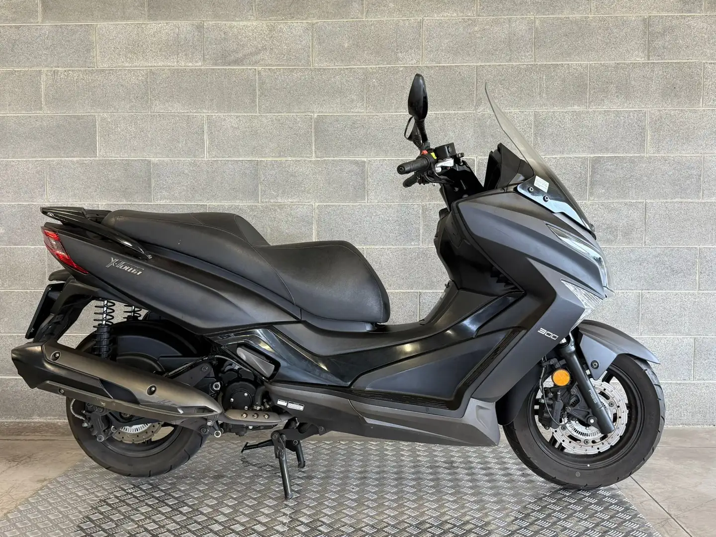 Kymco X-Town 300 cc. CAMPAGNA PROVA RISCATTA O RENDI. Nero - 1