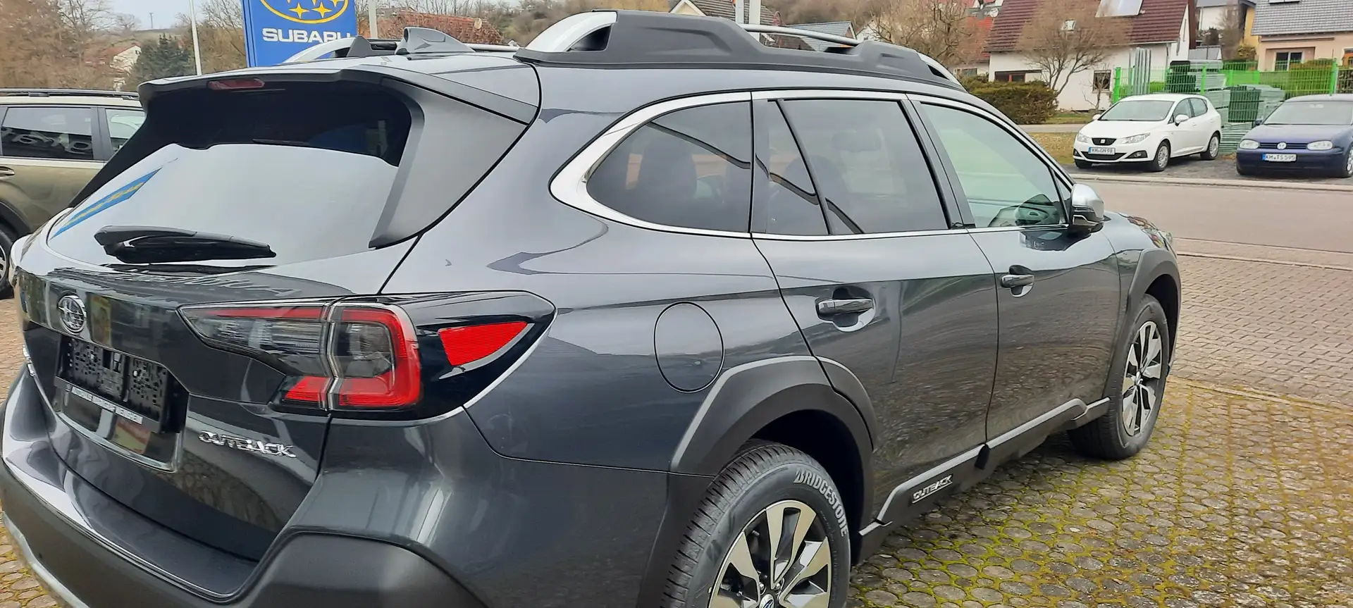 Subaru OUTBACK 2.5i Lineartronic Platinum  Aktionspreis incl. AHK Grau - 2