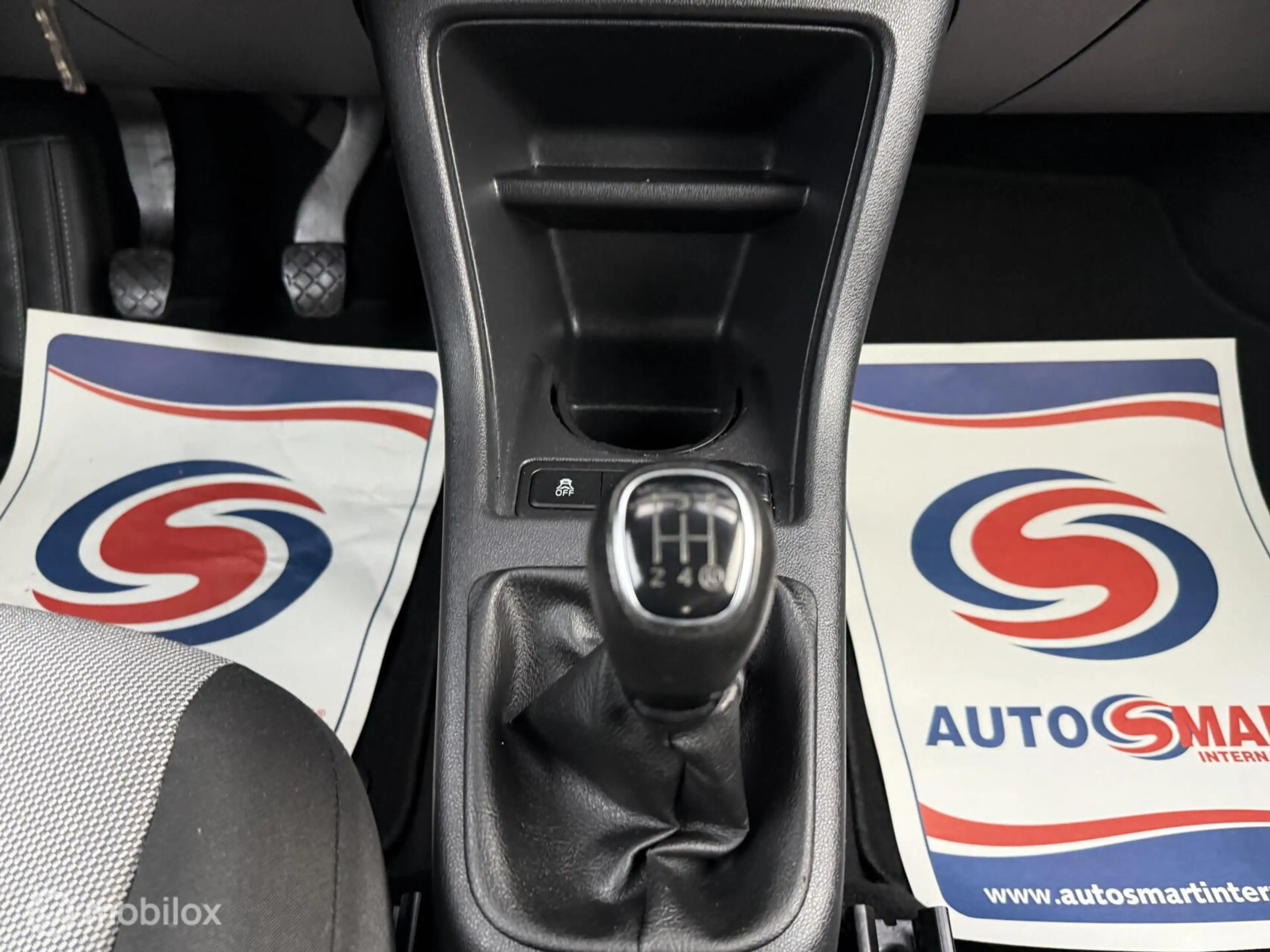 Skoda Citigo 1.0 Greentech Elegance Navi Cruise Airco 15inch — photo 13