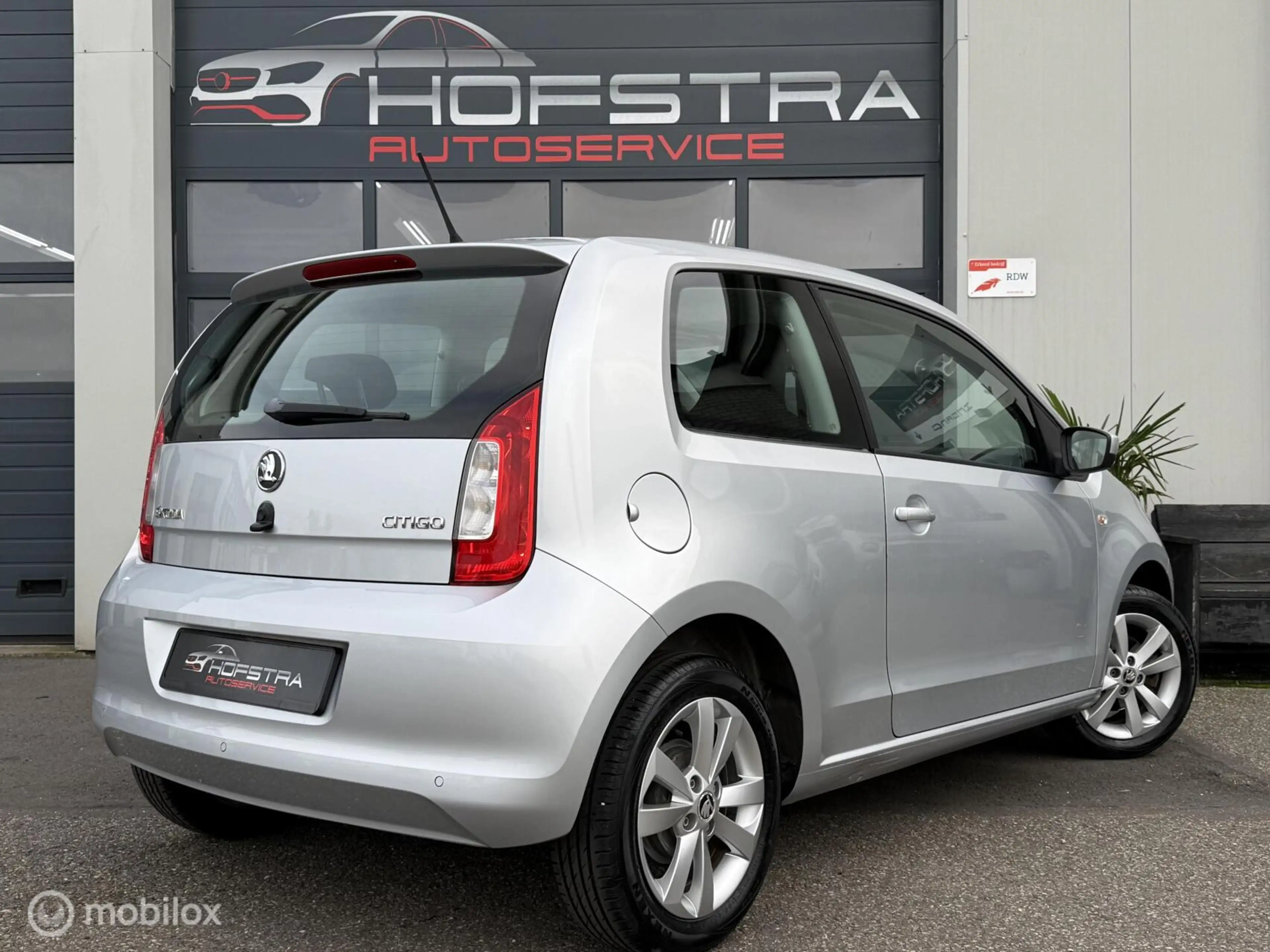 Skoda Citigo 1.0 Greentech Elegance Navi Cruise Airco 15inch — photo 2