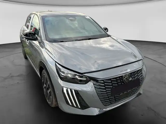 Peugeot 208 view 3