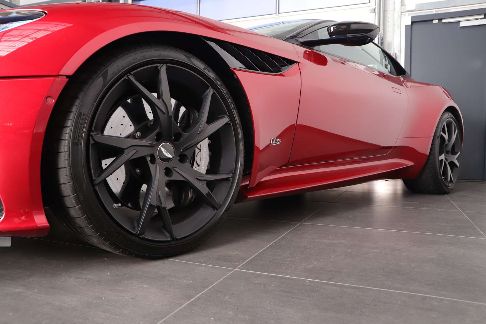 Aston Martin DBS Superleggera Coupé DEUTSCH TOPP -  - Joinsteer - #5