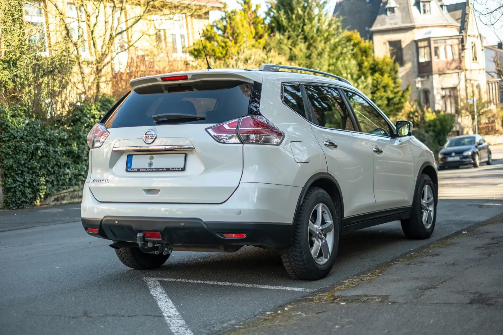 Nissan X-Trail Tekna Weiß - 2