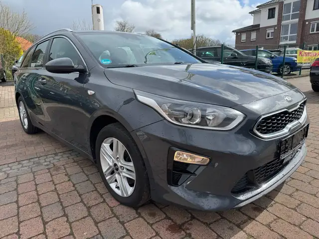 Kia Ceed SW / cee'd SW Vision-Automatik+NAV+Shzg+ACC+AHK+TEMPOMAT