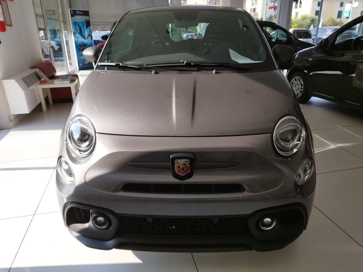 Abarth 695 695 1.4 Turbo T-Jet 180 CV 'Turismo da Collezione' Grau - 2
