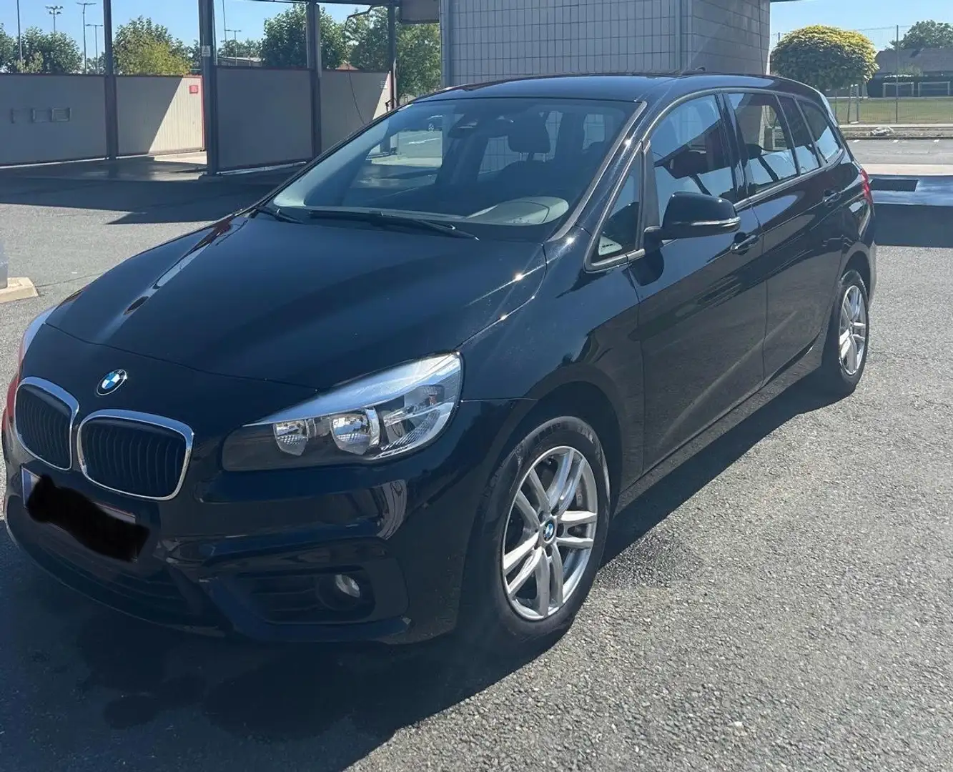 BMW 218 218d Gran Tourer Sport Line - 1