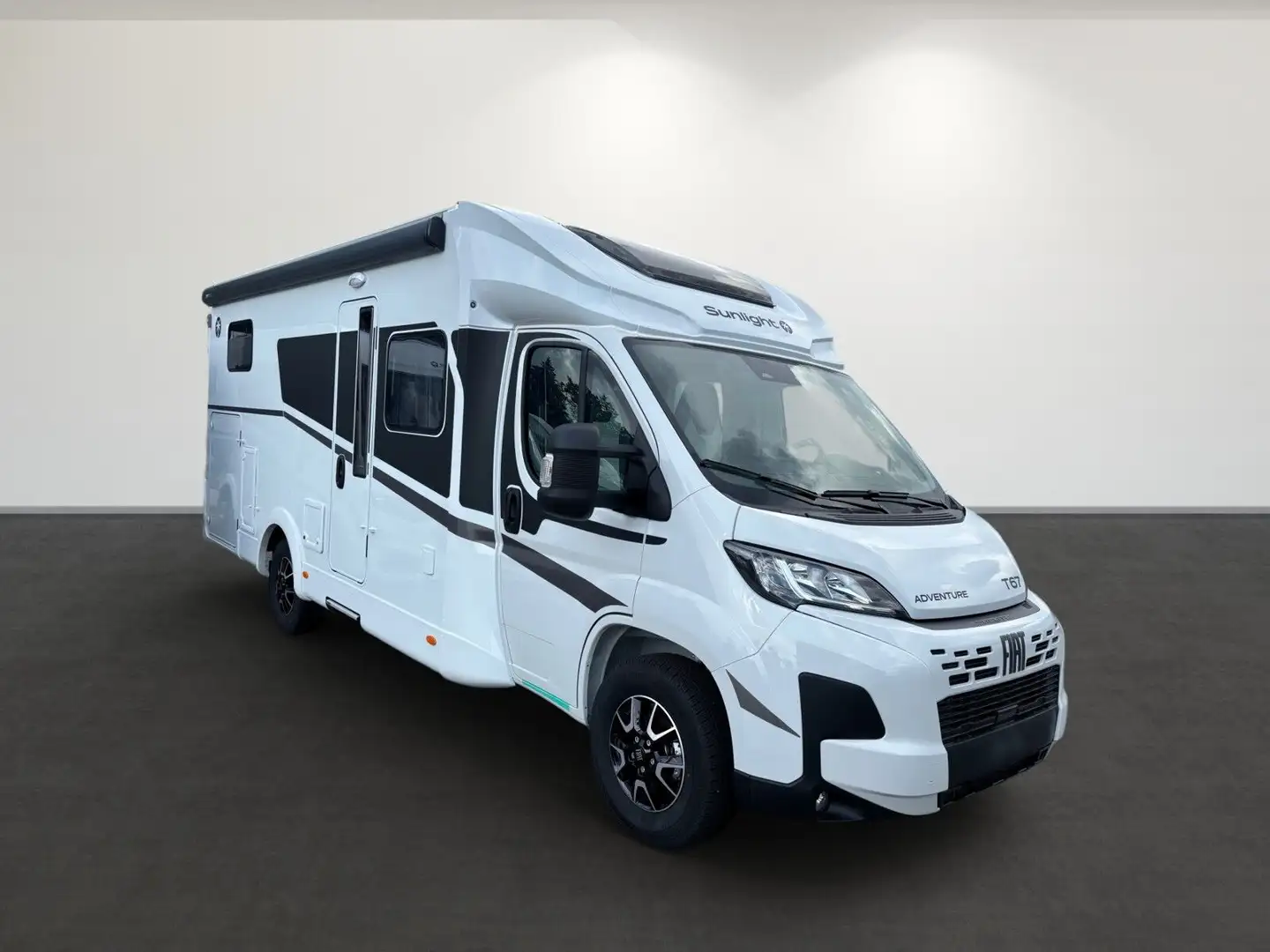 Sunlight Adventure T 67 Fiat Weiß - 1