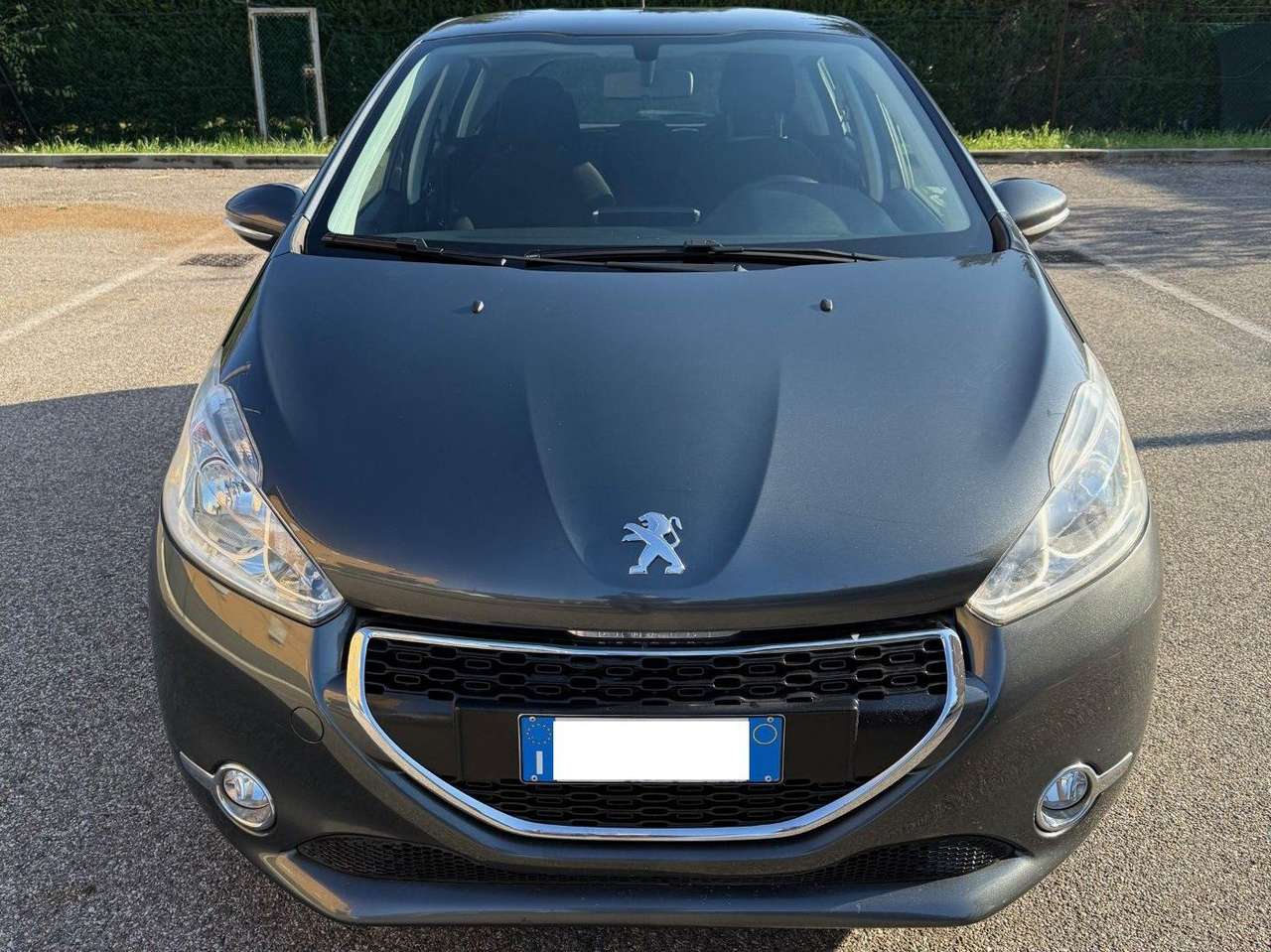 Peugeot 208 1.4 HDI - NEOPATENTATI - 12 MESI DI GARANZIA -