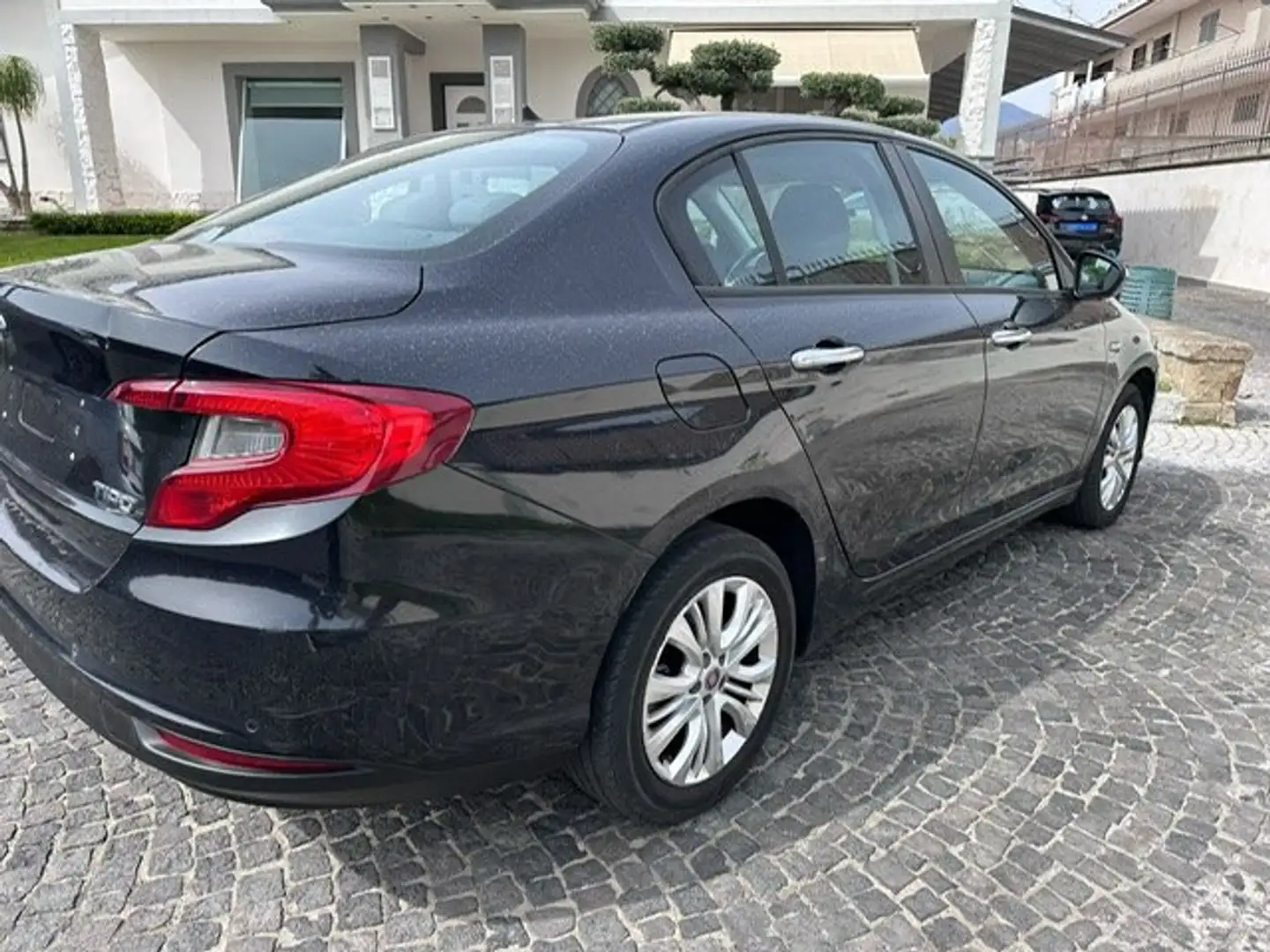 Fiat Tipo Tipo 4p 1.4 tjt Easy Gpl 120cv my18 Nero - 2
