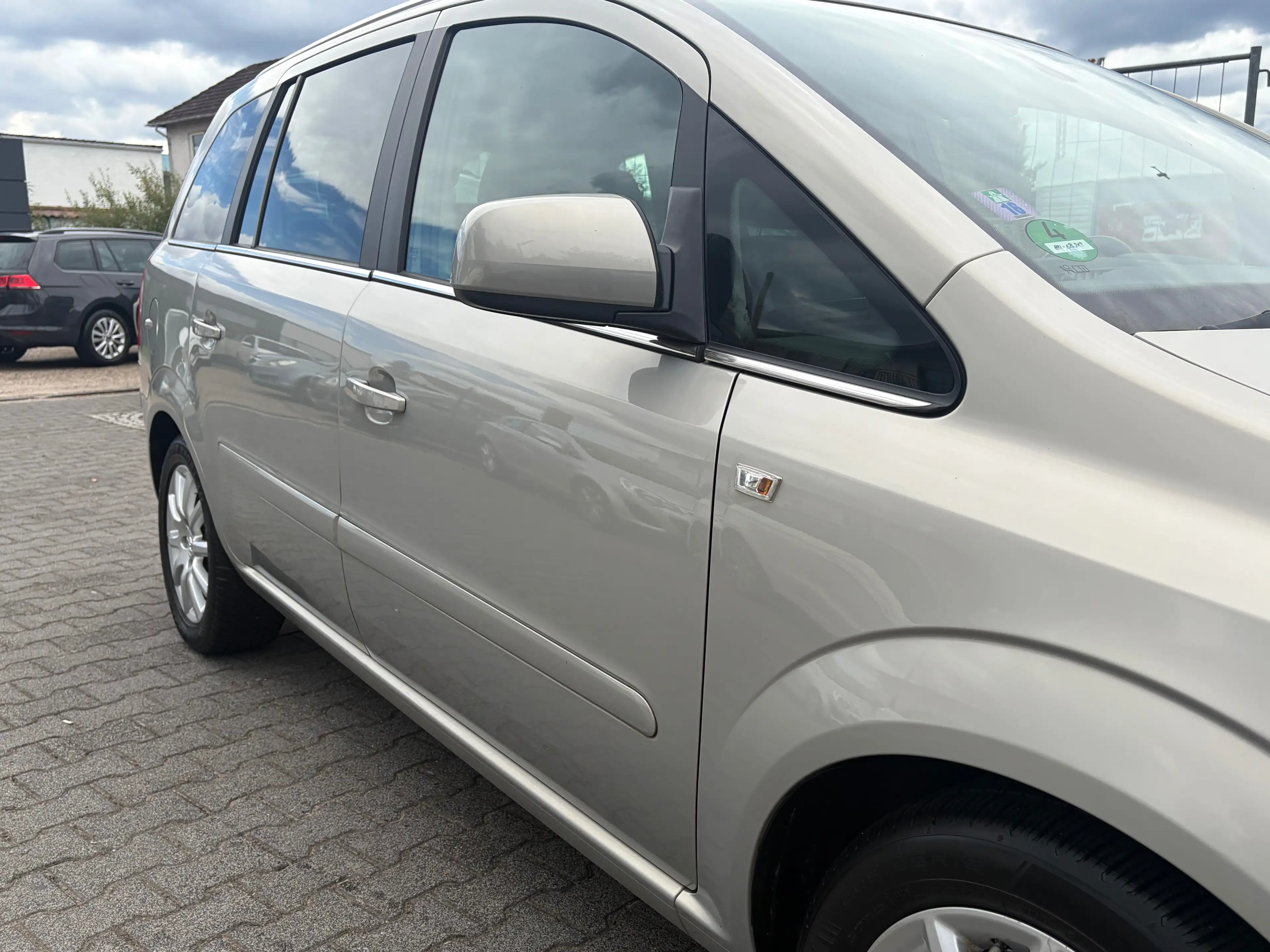 Opel Zafira Innovation "110 Jahre"*Automatik*7.Sitze*1.Hand*SHZ*Temp.*PDC — photo 12