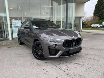 Levante 3.0 V6 BiTurbo Modena ***45447€ HTVA***