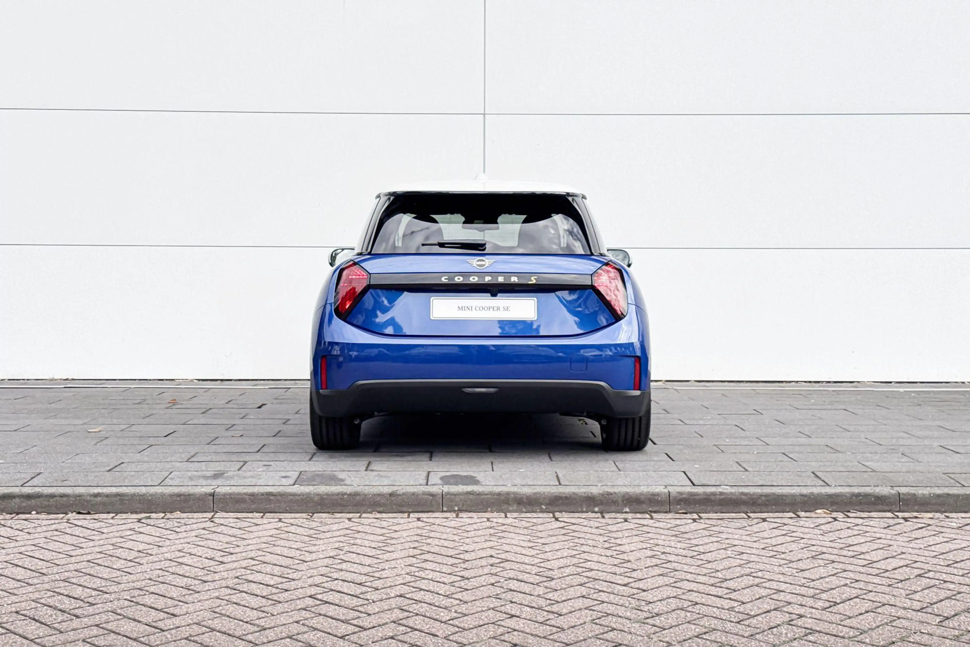MINI Cooper SE 3-deurs Cooper Classic M 54.2 kWh | 18 Inch Slide — photo 7