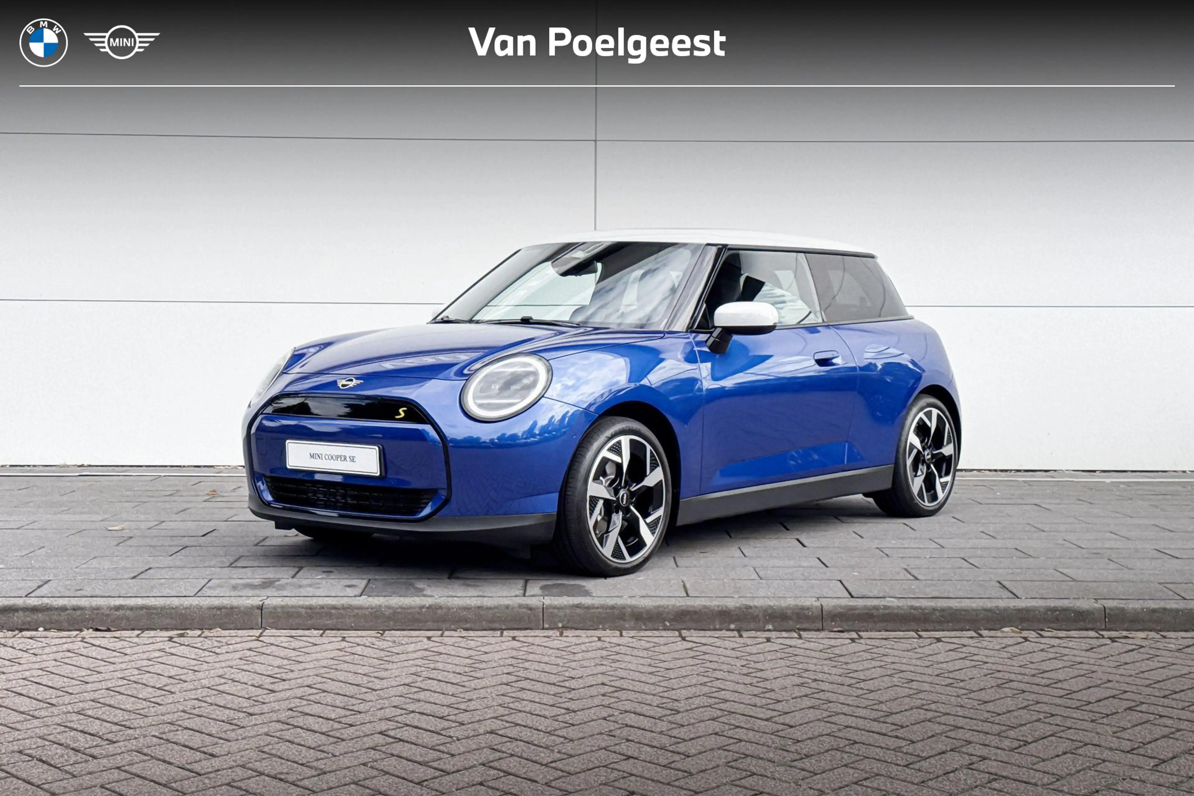 MINI Cooper SE 3-deurs Cooper Classic M 54.2 kWh | 18 Inch Slide