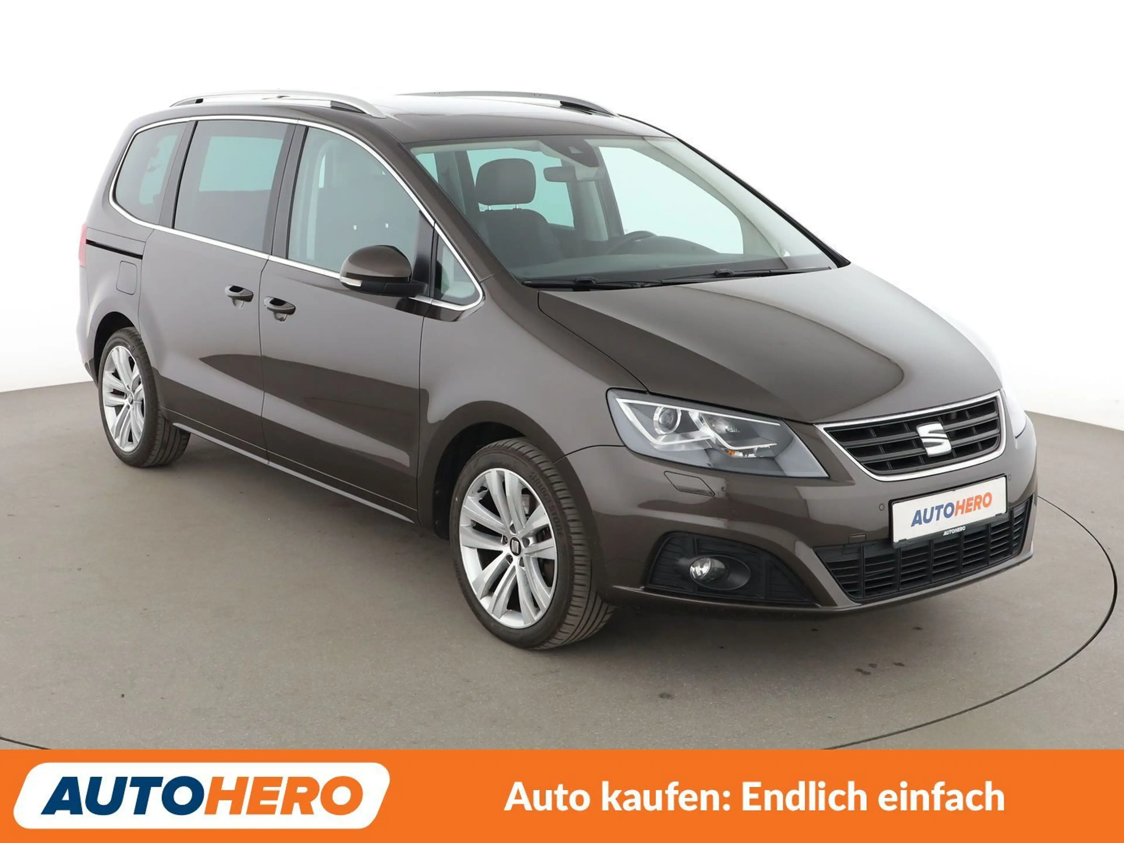 SEAT Alhambra 2.0 TDI Style Plus Aut.*NAVI*CAM*CAM* — photo 8