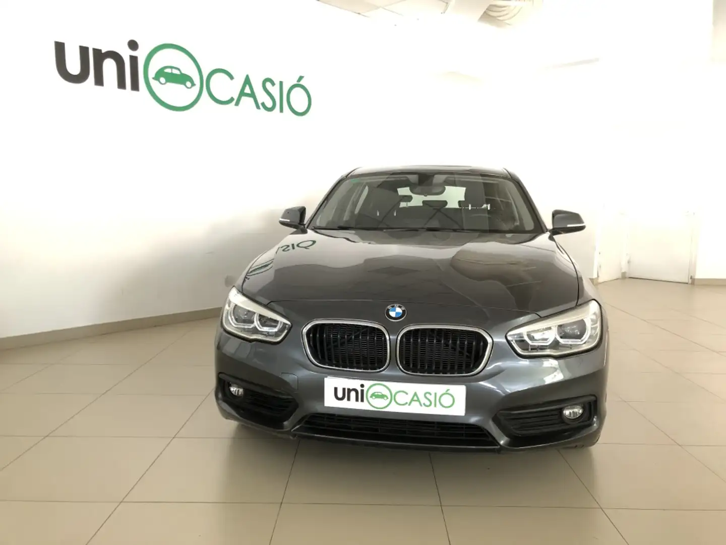 BMW 116 116i - 1
