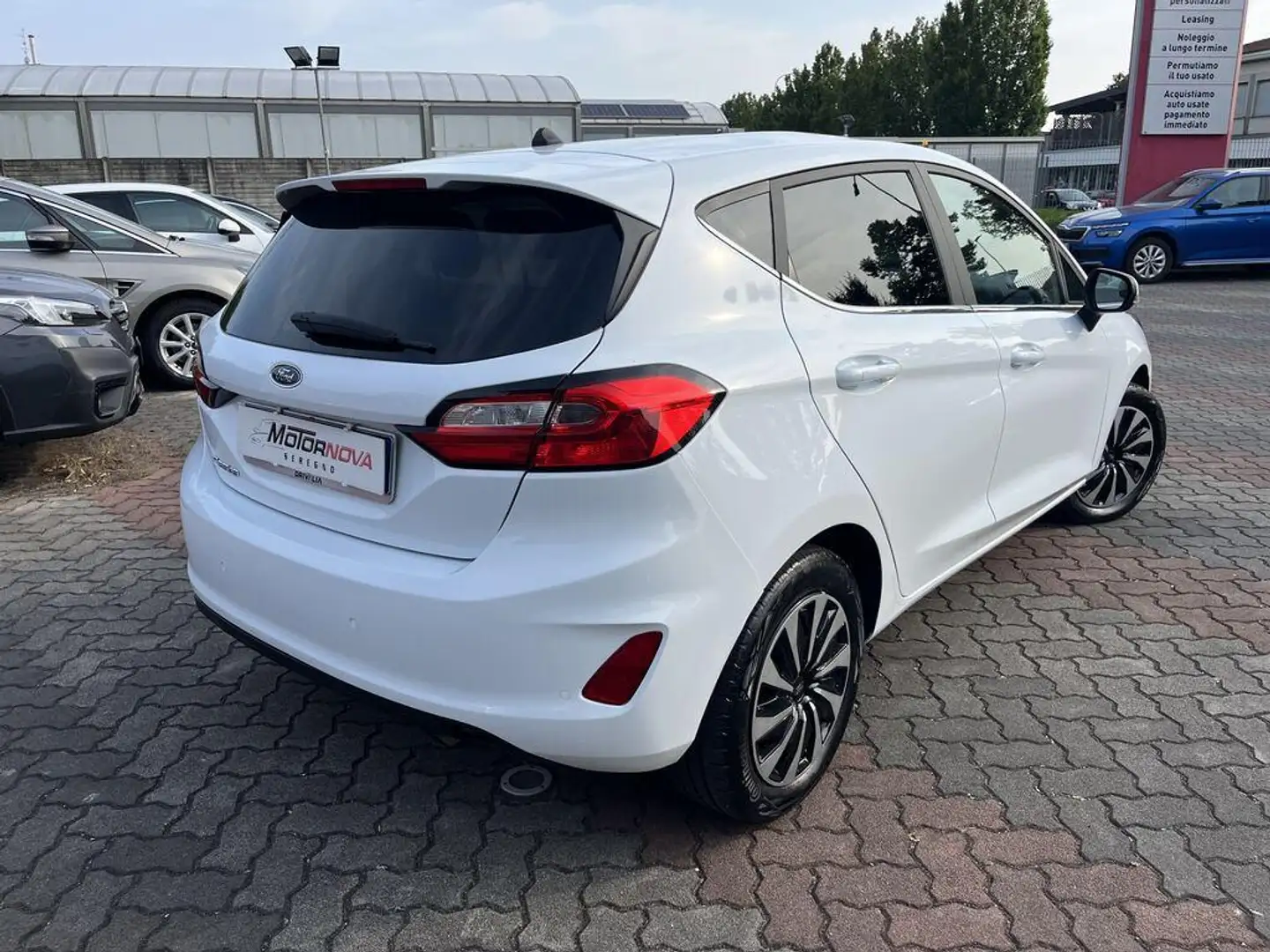 Ford Fiesta 5p 1.1 Titanium 75cv Blanc - 2