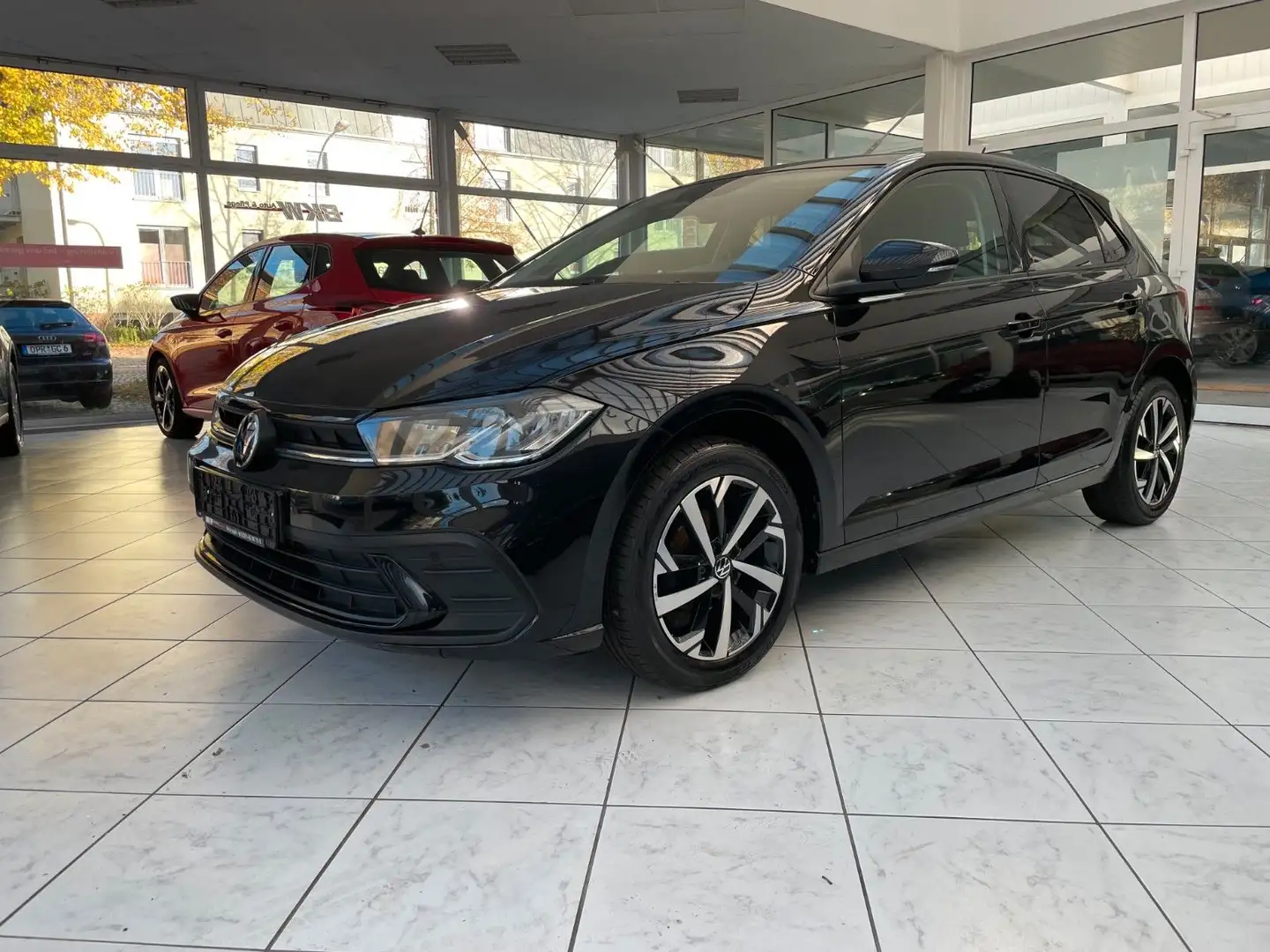 Volkswagen Polo VI Life LED Climatronic Licht und Sicht Schwarz - 1