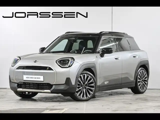 MINI Aceman Favoured Trim Pack M