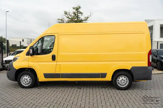 Fiat Ducato view 4