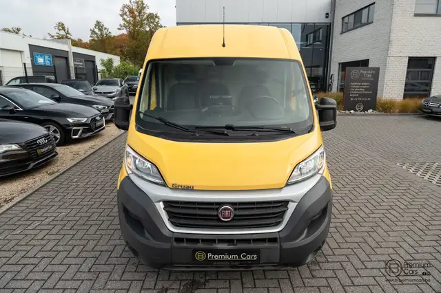 Fiat Ducato view 2