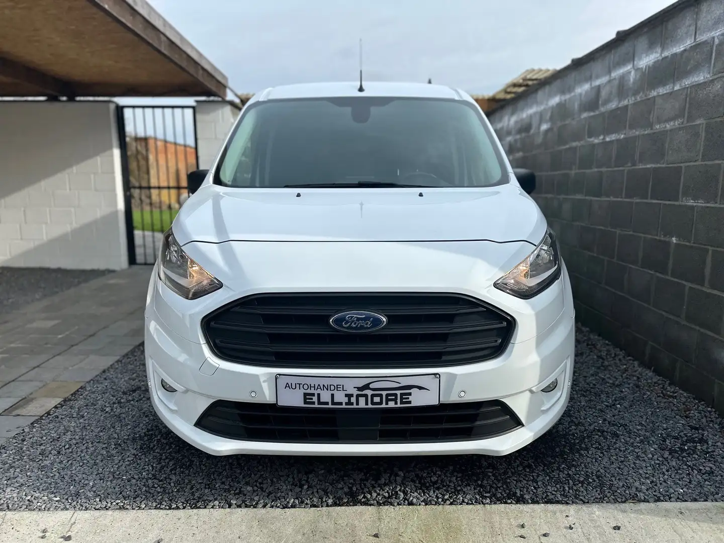Ford Transit Connect 1.5 TDCi L2 Automaat 3 Zit Navi BT Pdc Camera Blanc - 2