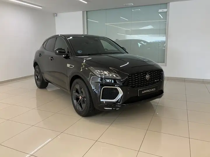 Jaguar E-Pace 2021, foto 22