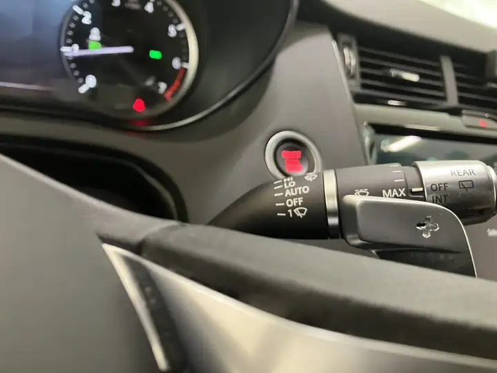 Jaguar E-Pace 2021, foto 12