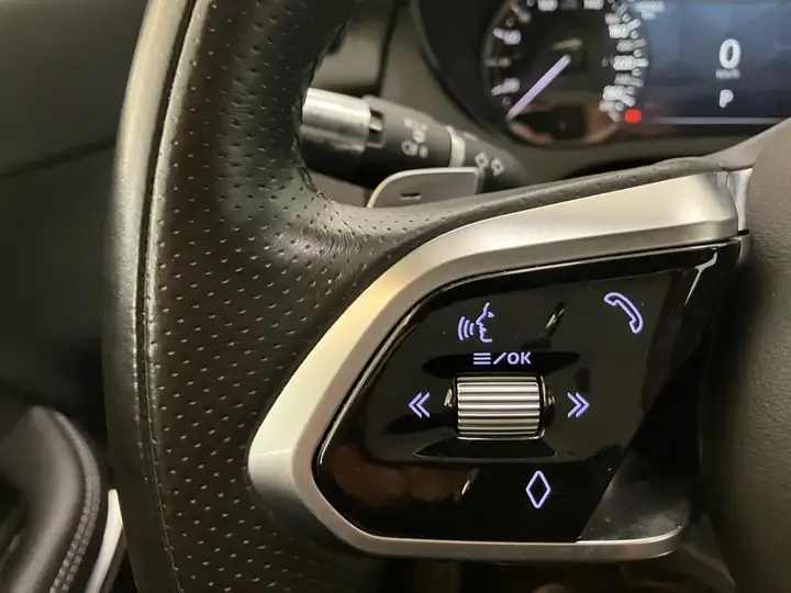 Jaguar E-Pace 2021, foto 13