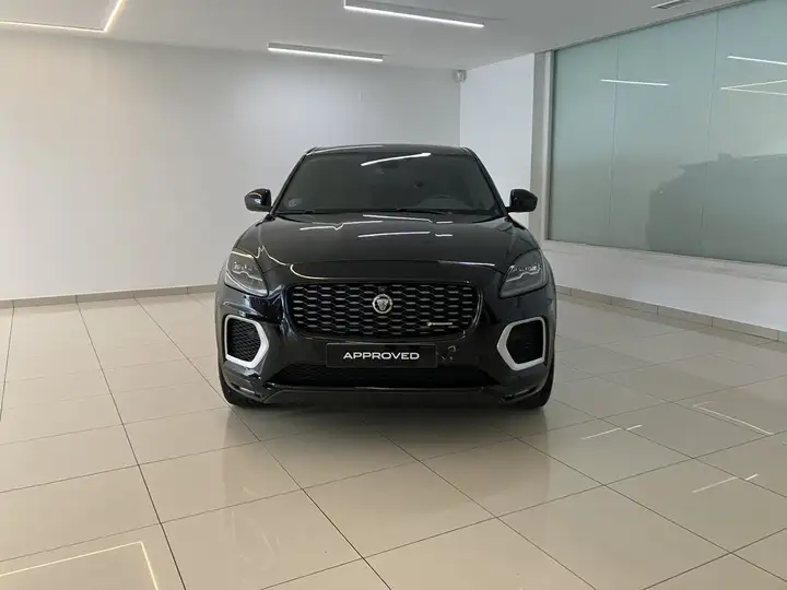 Jaguar E-Pace 2021, foto 8