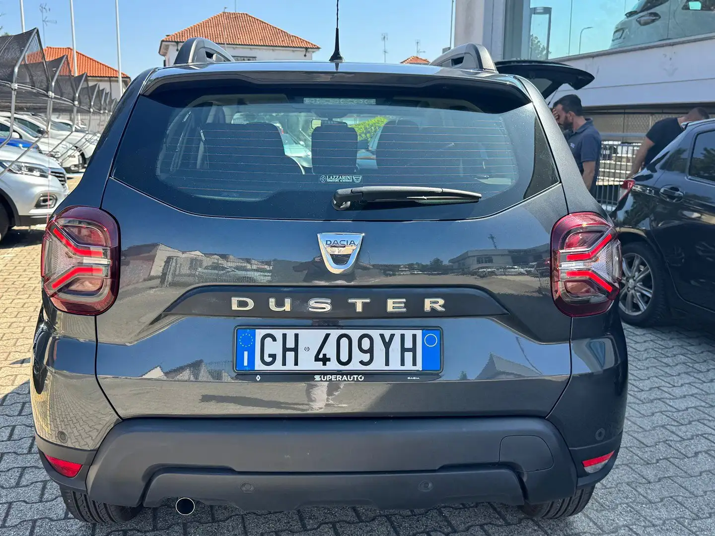 Dacia Duster 1.0 tce Comfort SL DaciaPlus Gpl 4x2 100cv Grigio - 2