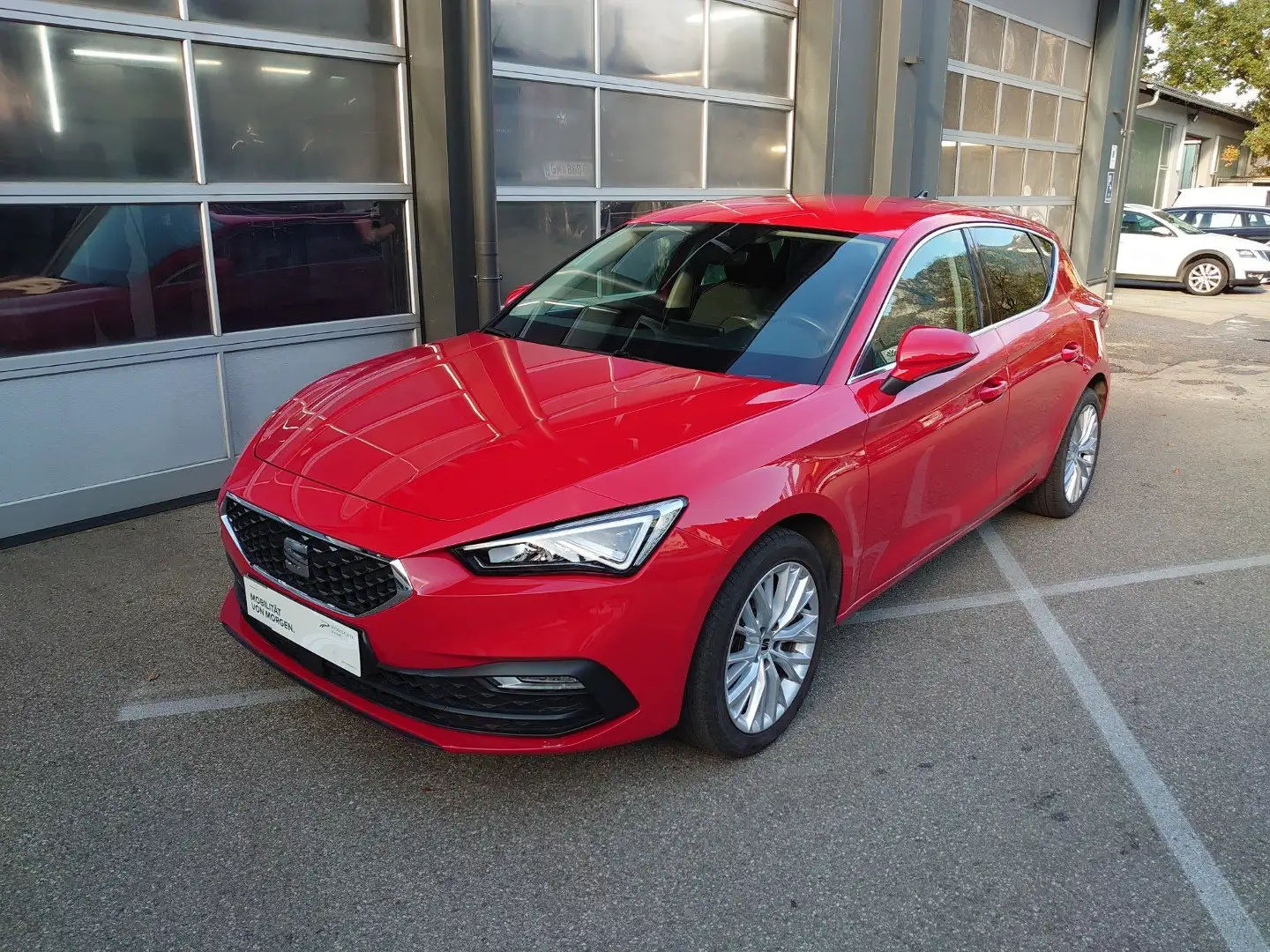 SEAT Leon Leon 1,0 TSI Xcellence Xcellence Rot - 1
