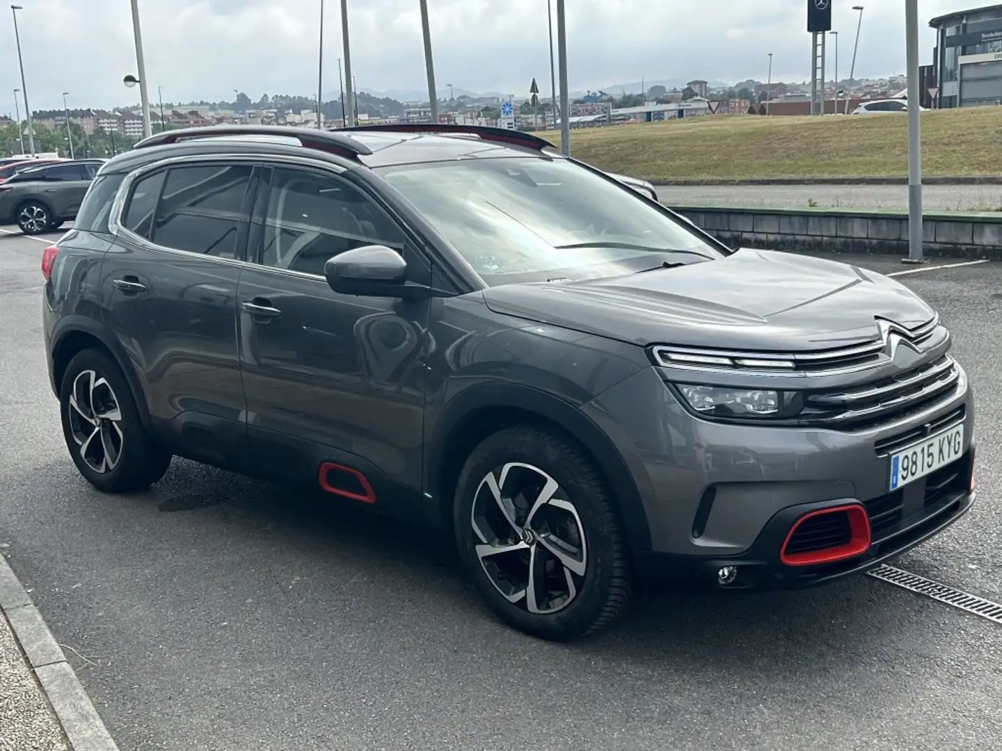 Citroen C5 Aircross BlueHDi S&S Shine EAT8 180 Grijs - 2