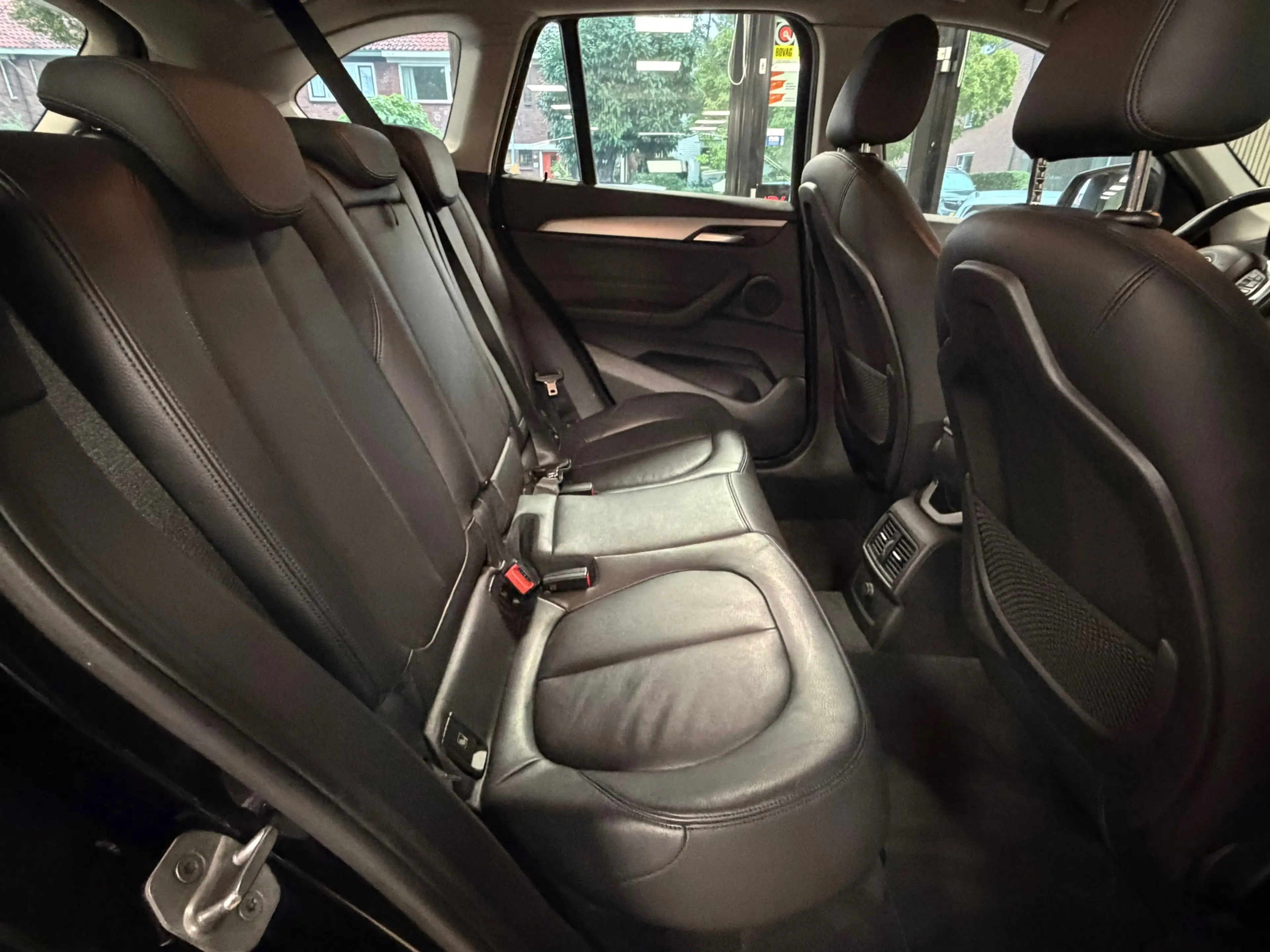 BMW X1 SDrive18i PDC AIRCO LEDER CRUISE STOELVERWARMING K — photo 10