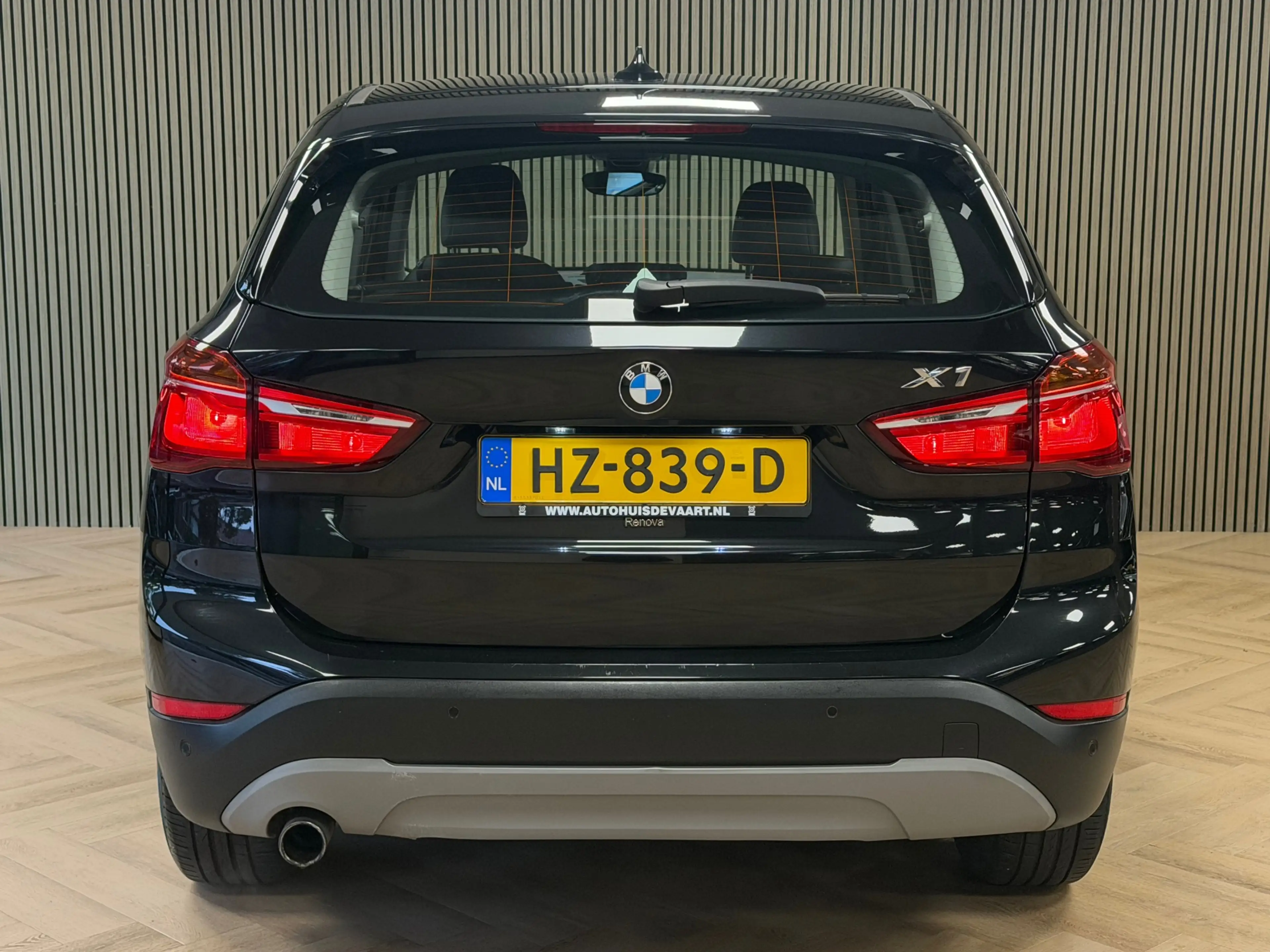 BMW X1 SDrive18i PDC AIRCO LEDER CRUISE STOELVERWARMING K — photo 5