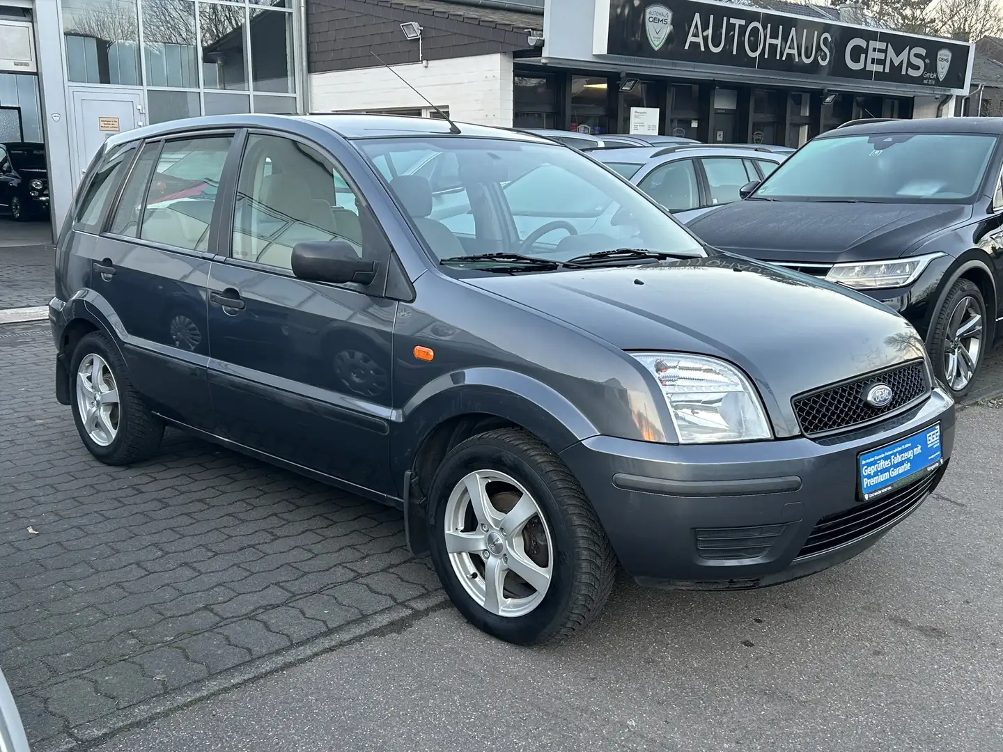 Ford Fusion Viva AHK Klima BT-Audio Dashcam Grau - 1