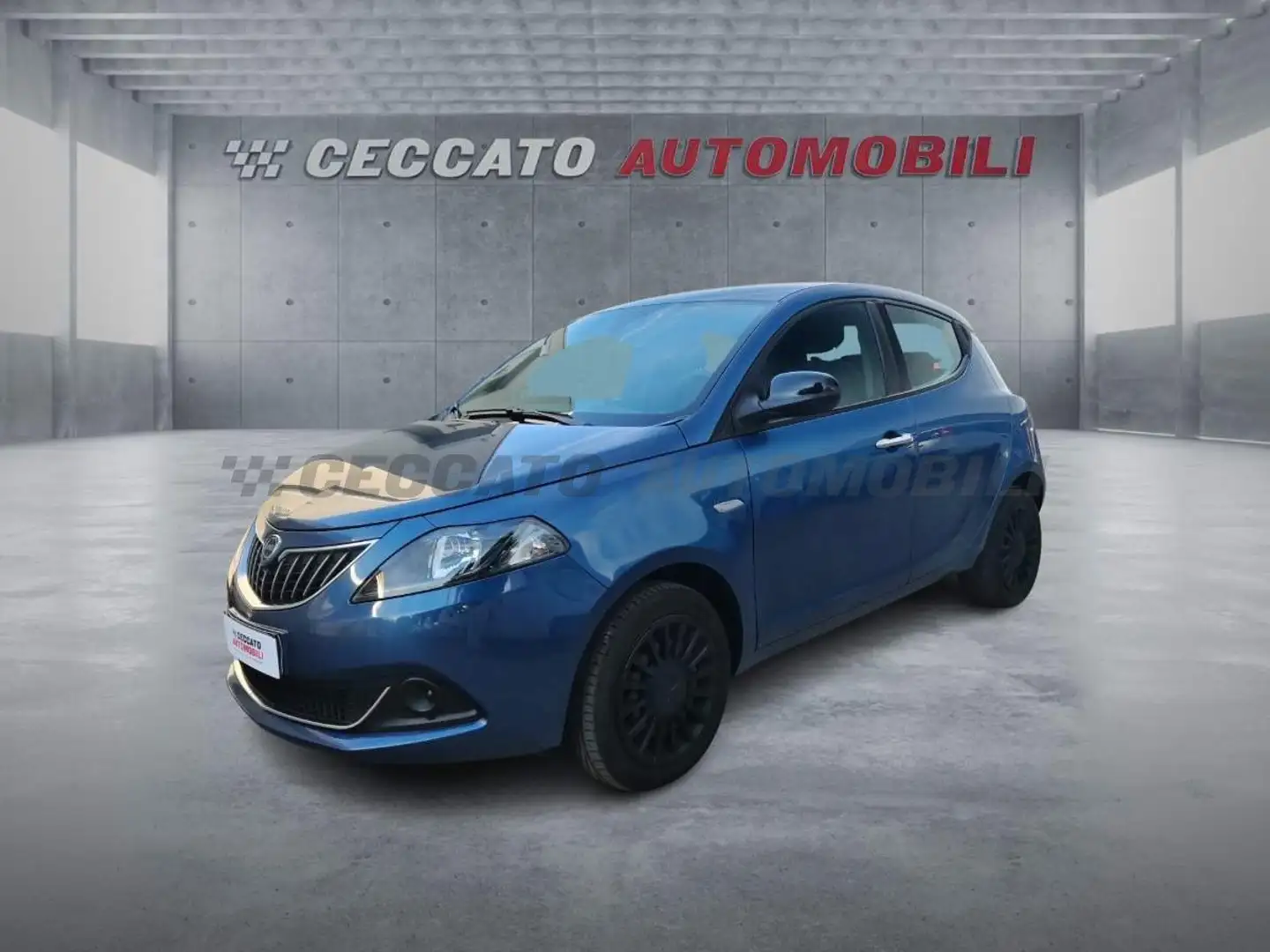 Lancia Ypsilon Ypsilon 1.0 firefly hybrid Silver s&s 70cv 5p.ti Bleu - 1