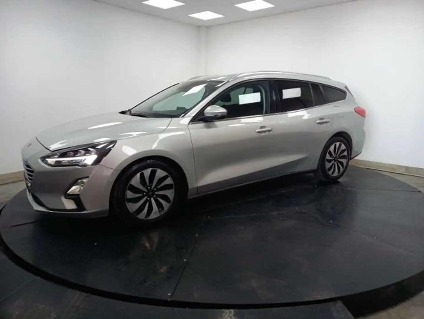 Ford Focus SPORTBREAK TRENDPLUS 1.5 AUTOMAT 120CV Gris - 2