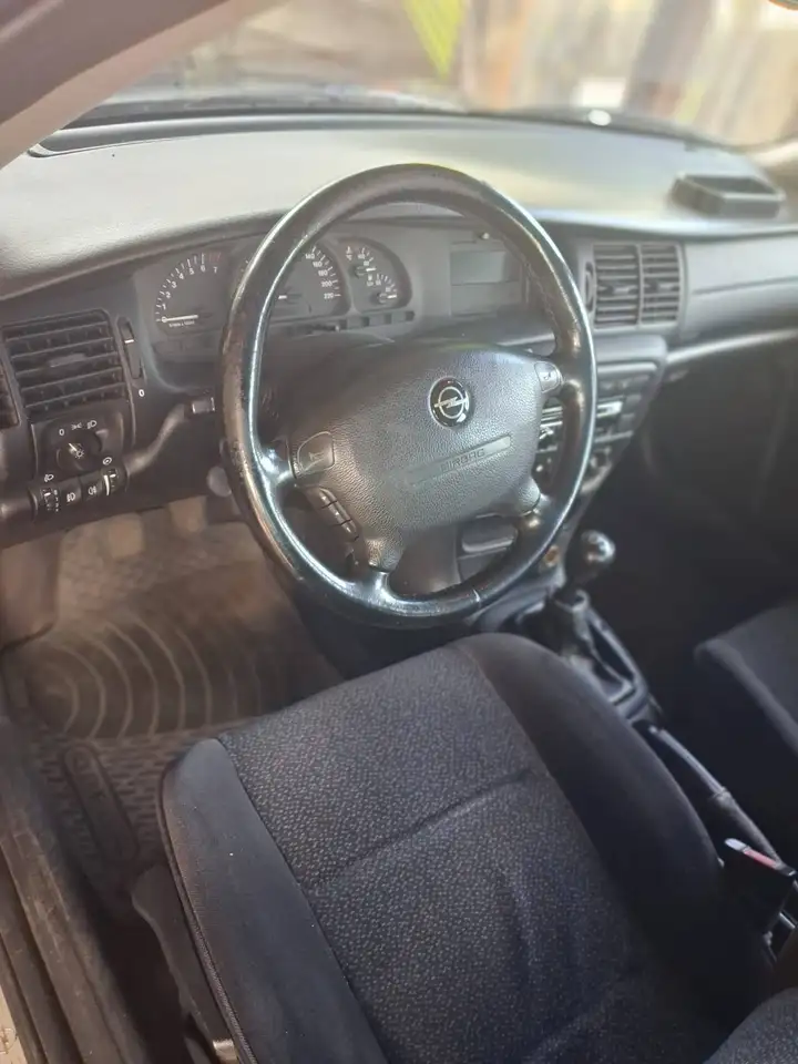 Opel Vectra, foto 7
