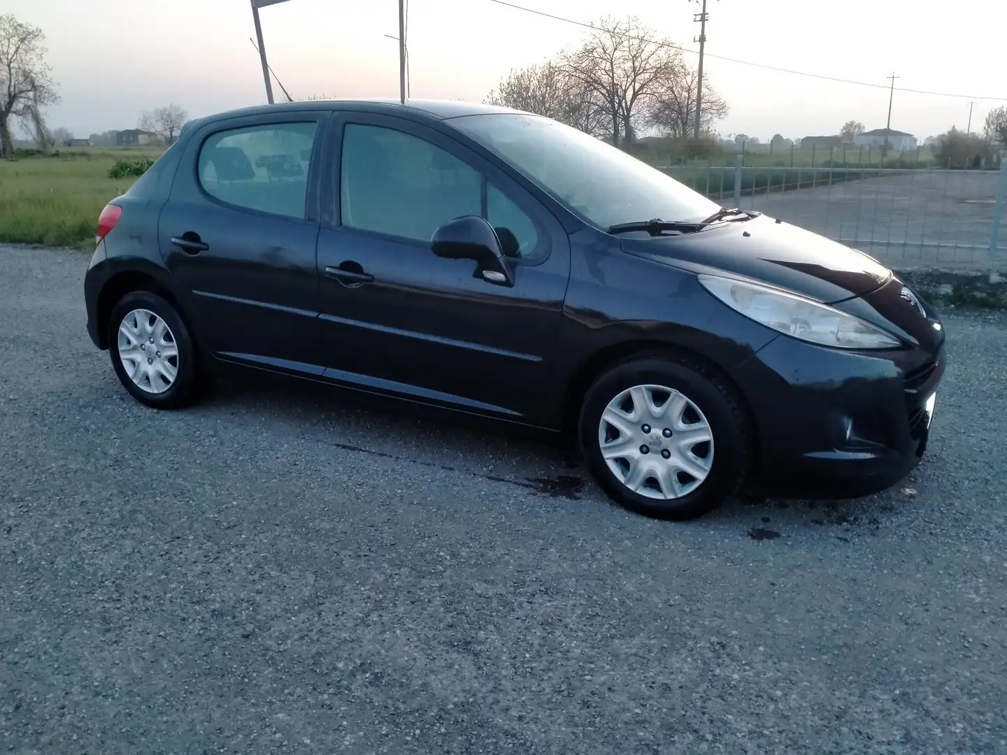 Peugeot 207 5p 1.4 8v Access eco-Gpl 75cv - 2