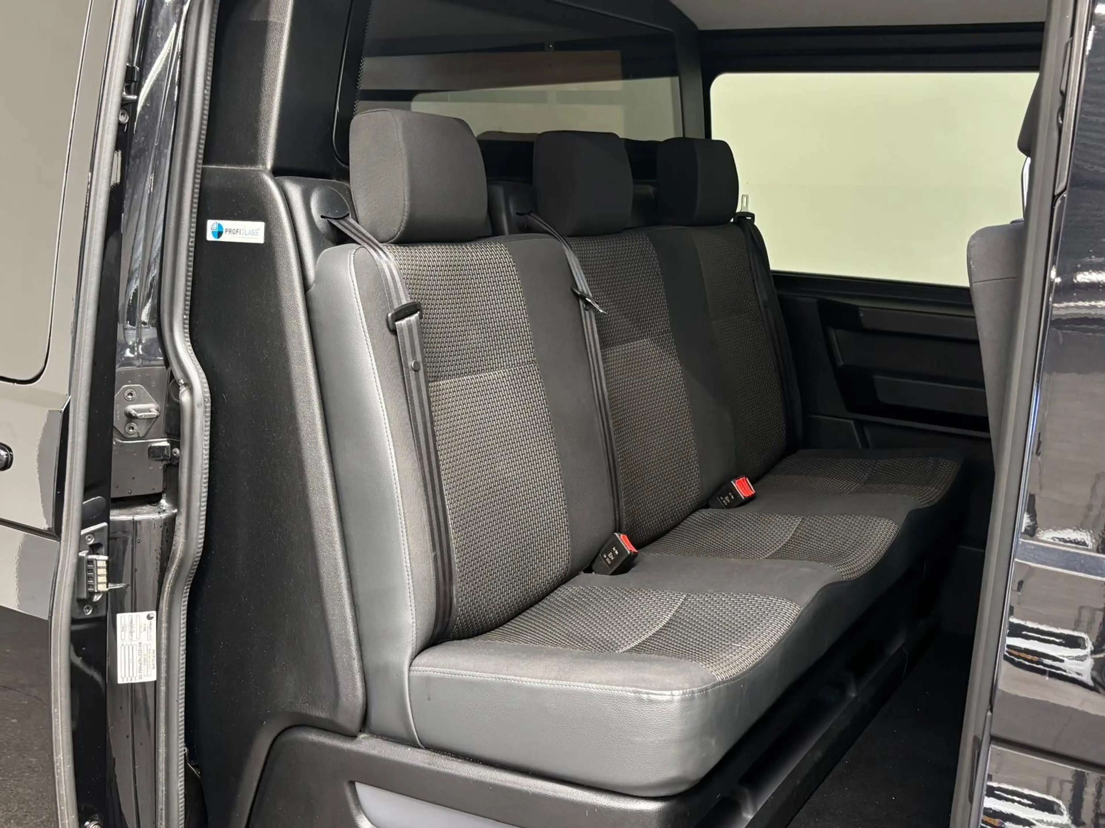 Volkswagen T6.1 Transporter 2.0 TDI L2H1 28 Dubbele Cabine Highline Automaat C — photo 6